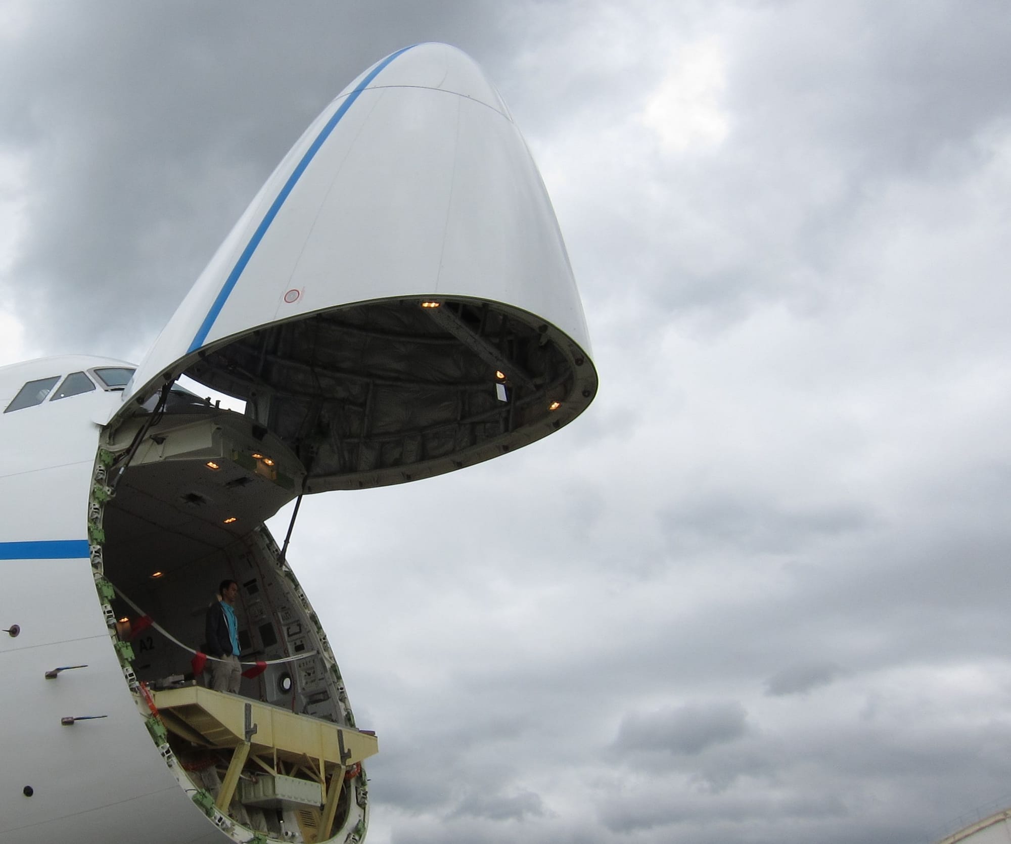 Freighter aircraft with its nose cargo door raised